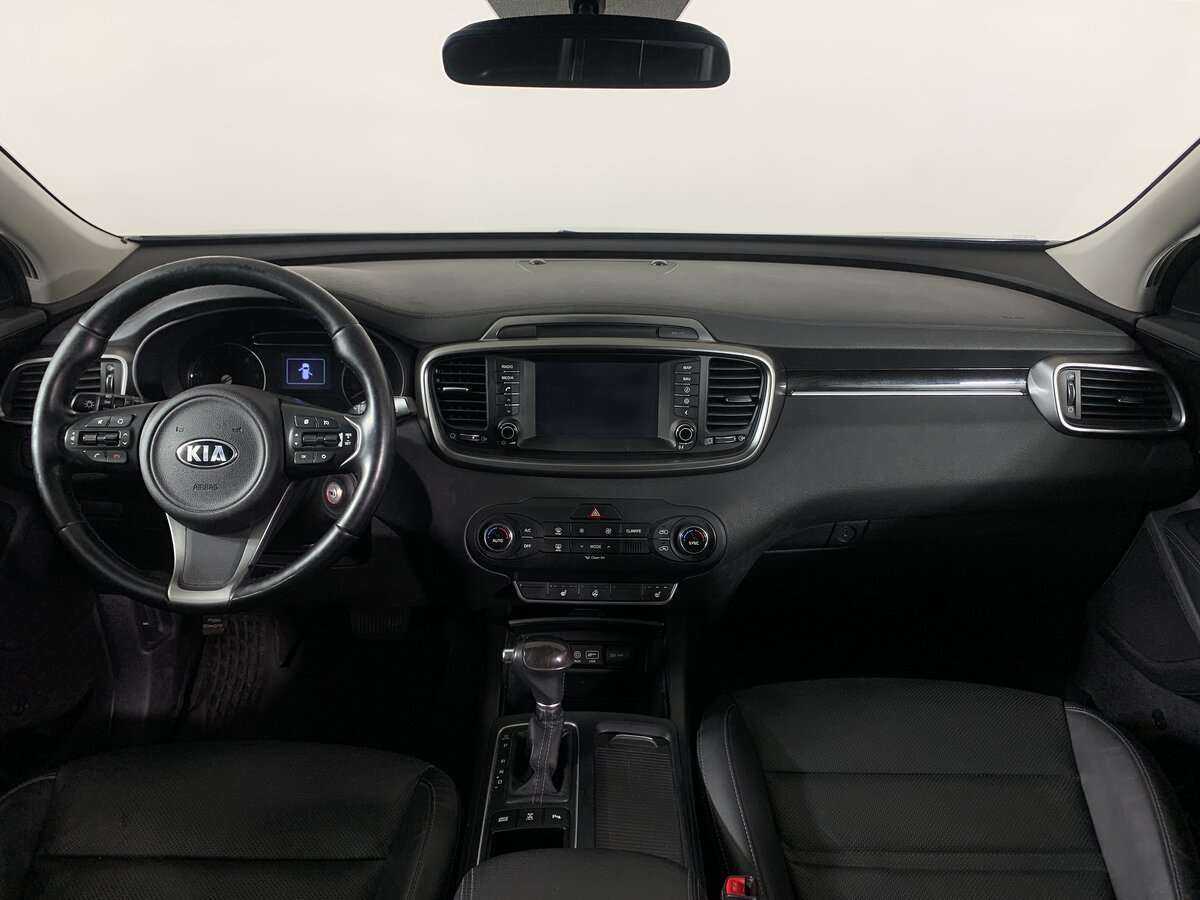 Купить Kia Sorento с пробегом. Фото: #12