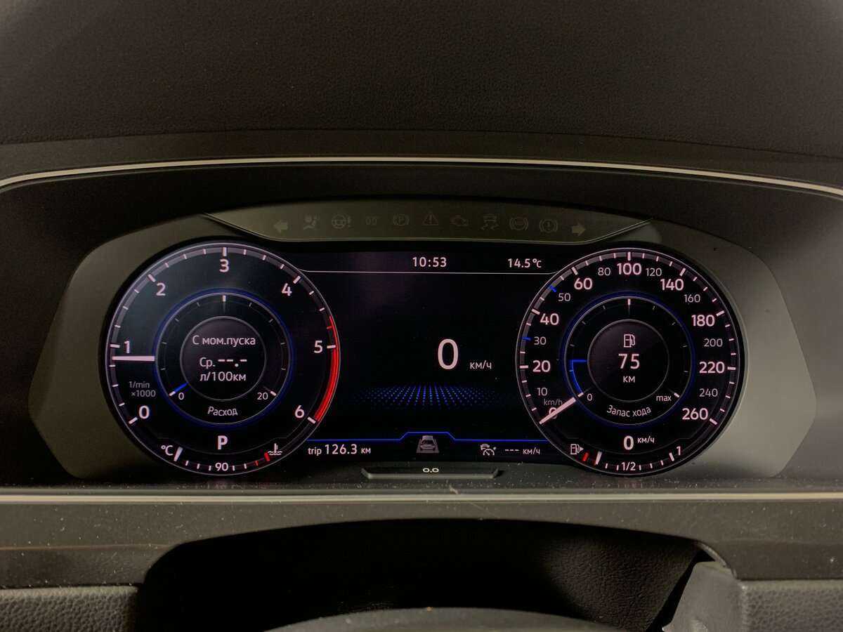 Купить Volkswagen Tiguan с пробегом. Фото: #11