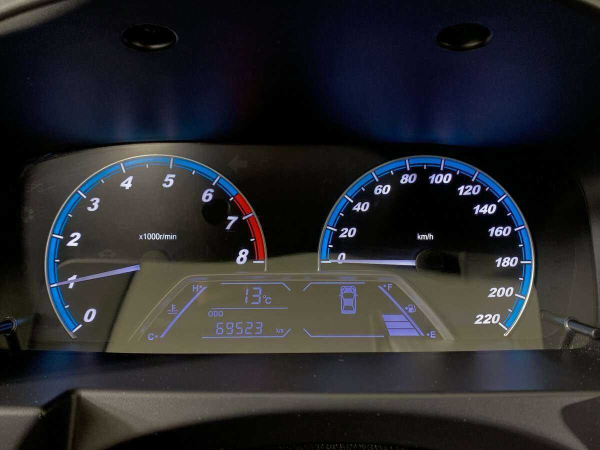 Купить Lifan Solano с пробегом. Фото: #11