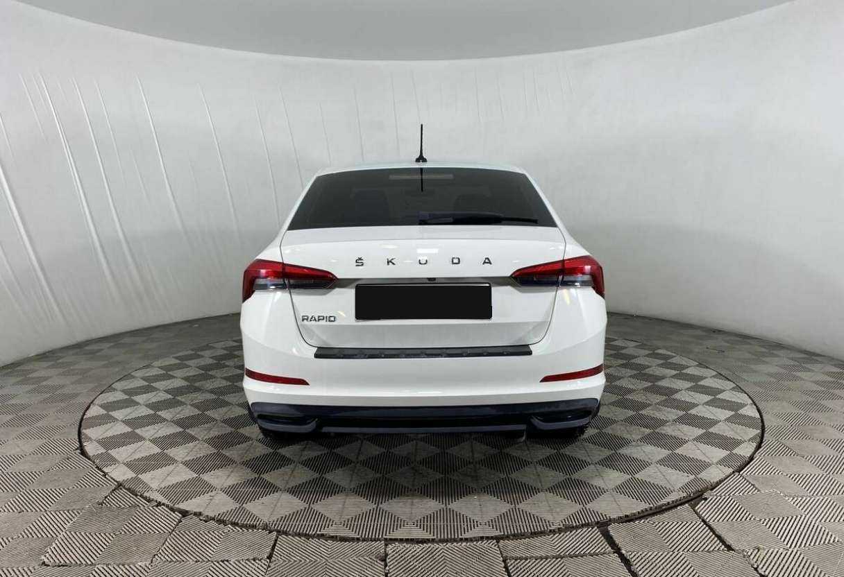Купить Skoda Rapid с пробегом. Фото: #5