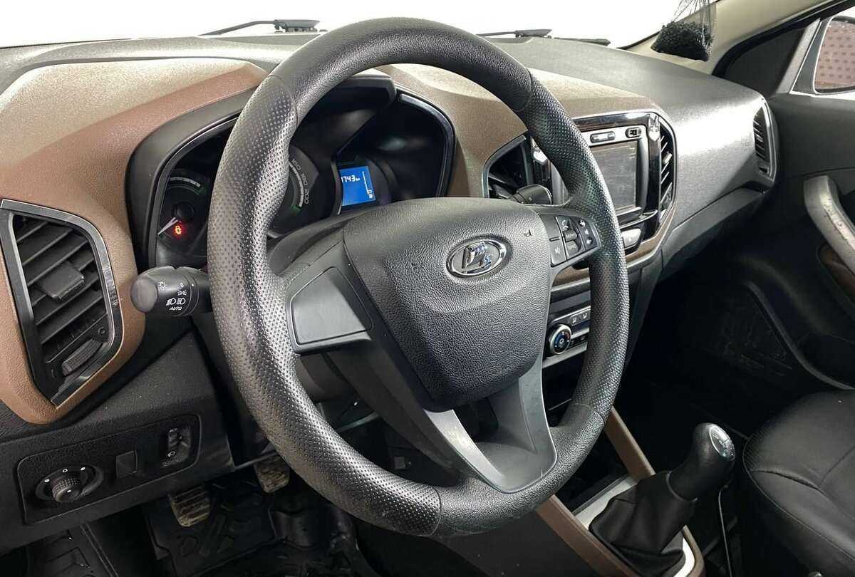 Купить Lada (ВАЗ) XRAY с пробегом. Фото: #12