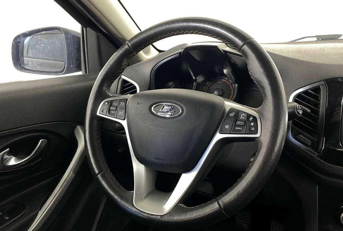 Купить Lada (ВАЗ) XRAY с пробегом. Фото: #8