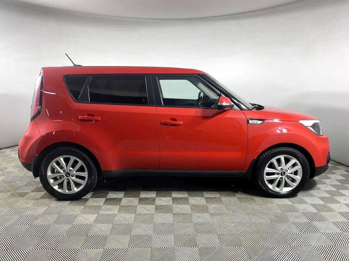 Купить Kia Soul с пробегом. Фото: #2