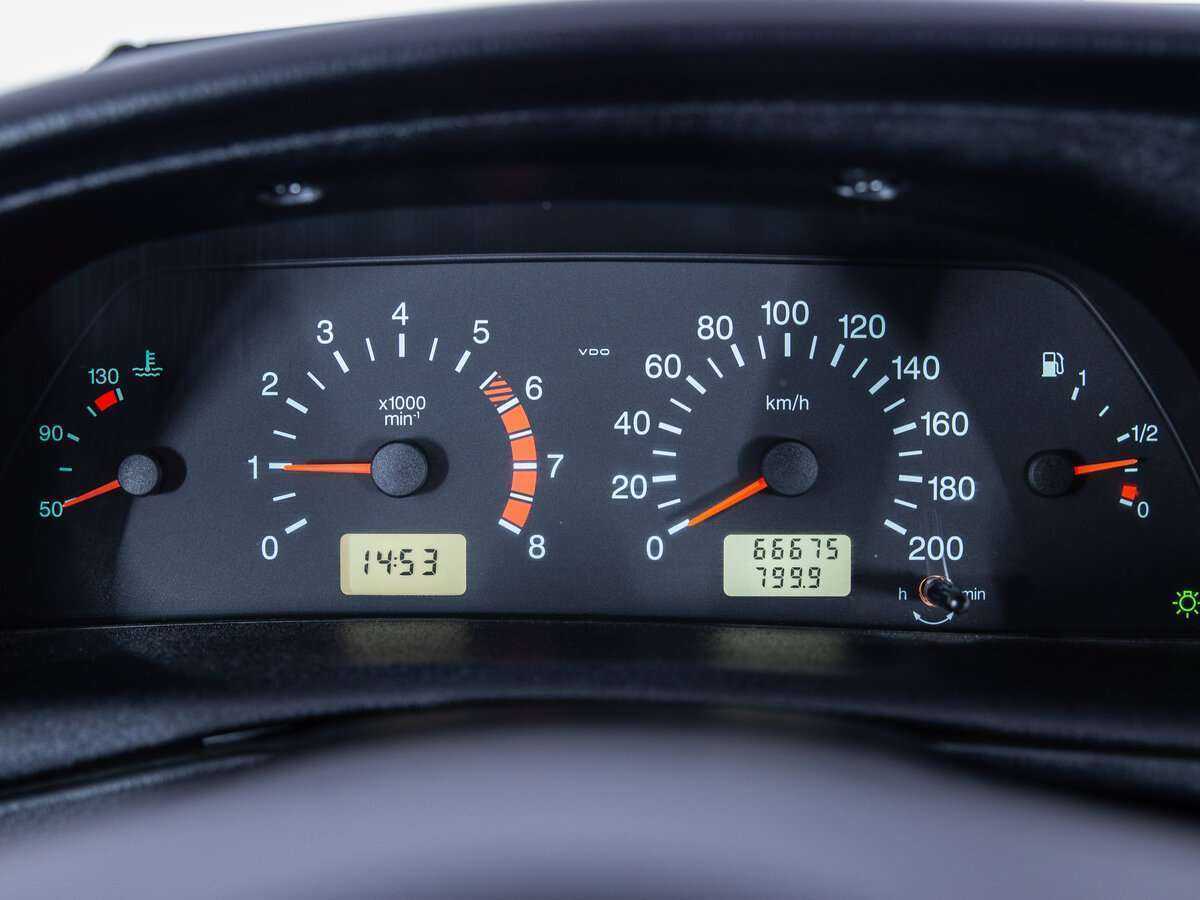 Купить Chevrolet Niva с пробегом. Фото: #5