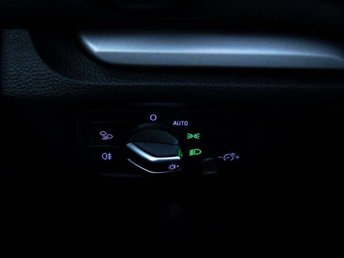 Купить Audi A3 с пробегом. Фото: #16