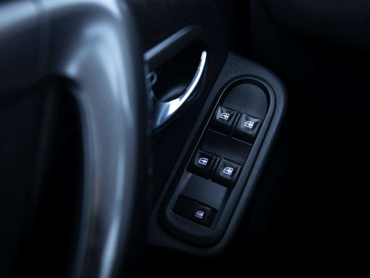 Купить Renault Duster с пробегом. Фото: #11