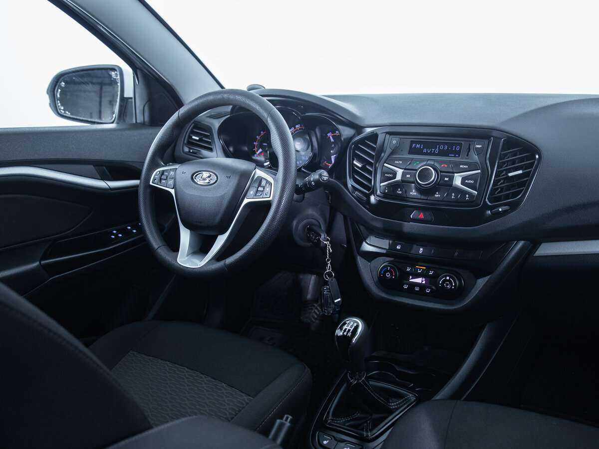 Купить Lada (ВАЗ) Vesta с пробегом. Фото: #11