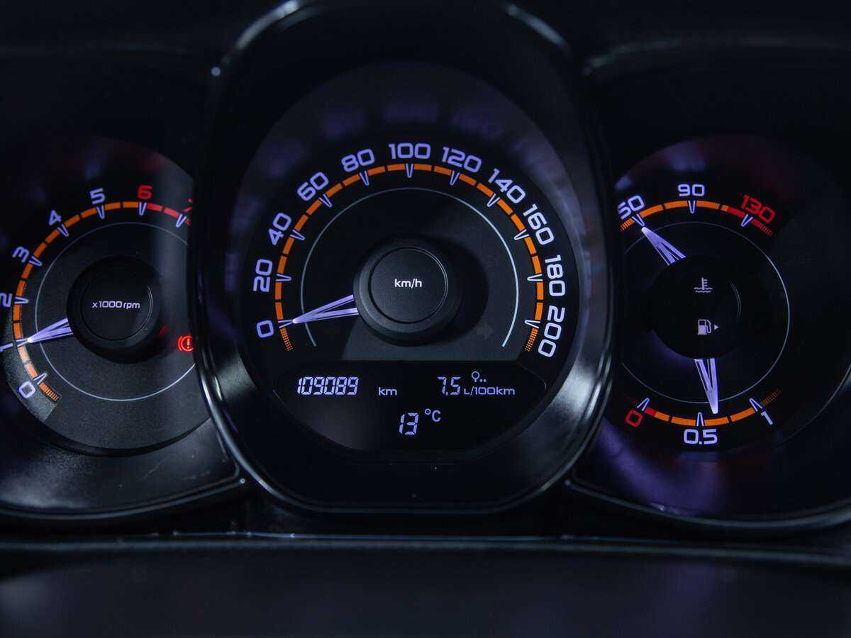 Купить Lada (ВАЗ) Vesta с пробегом. Фото: #12