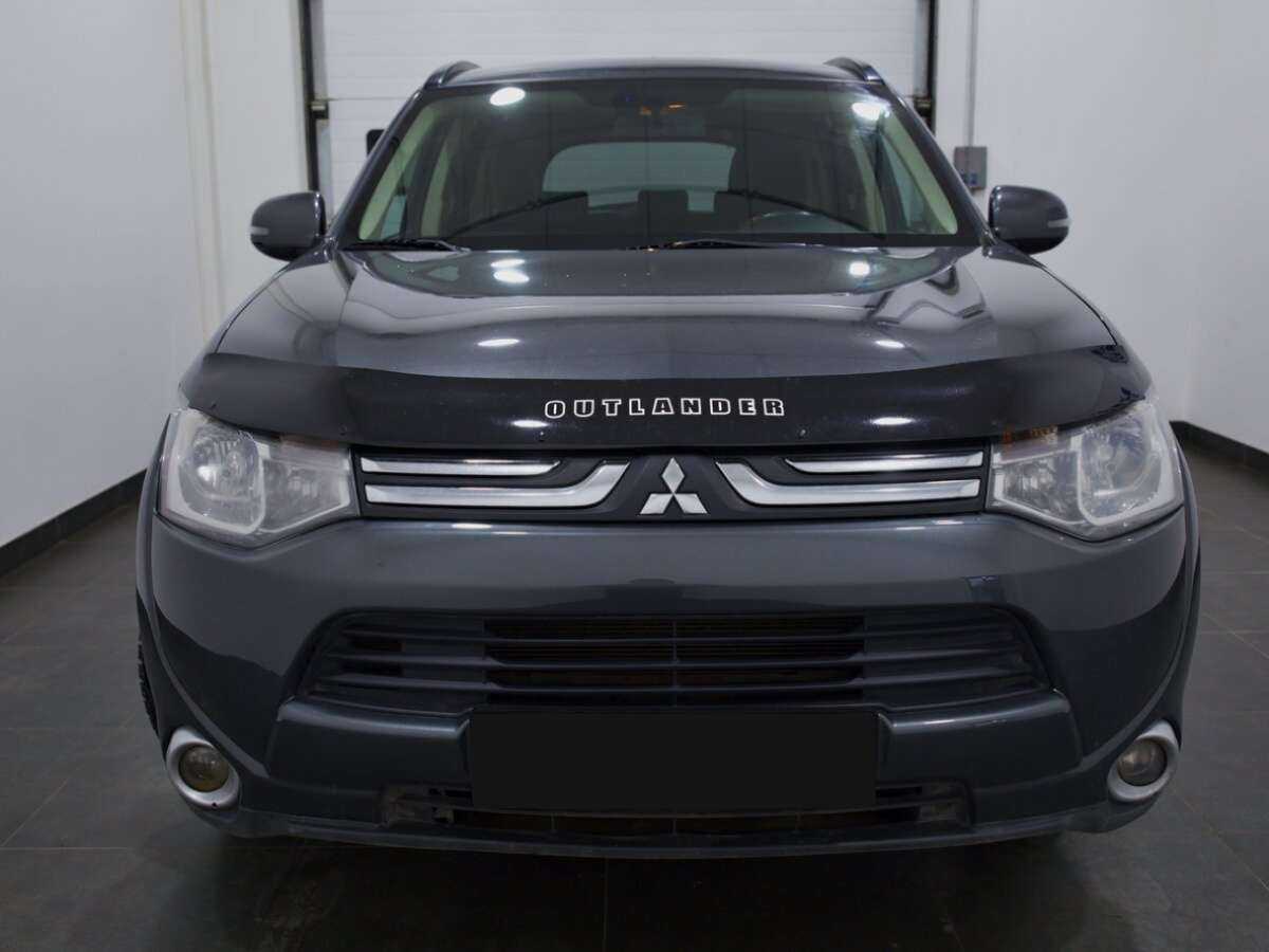 Купить Mitsubishi Outlander с пробегом. Фото: #1
