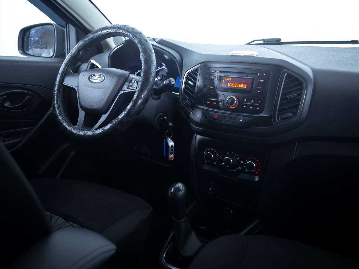 Купить Lada (ВАЗ) XRAY с пробегом. Фото: #11