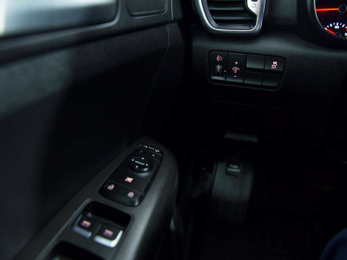 Купить Kia Sportage с пробегом. Фото: #15