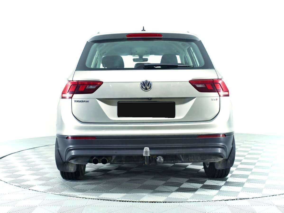 Купить Volkswagen Tiguan с пробегом. Фото: #5