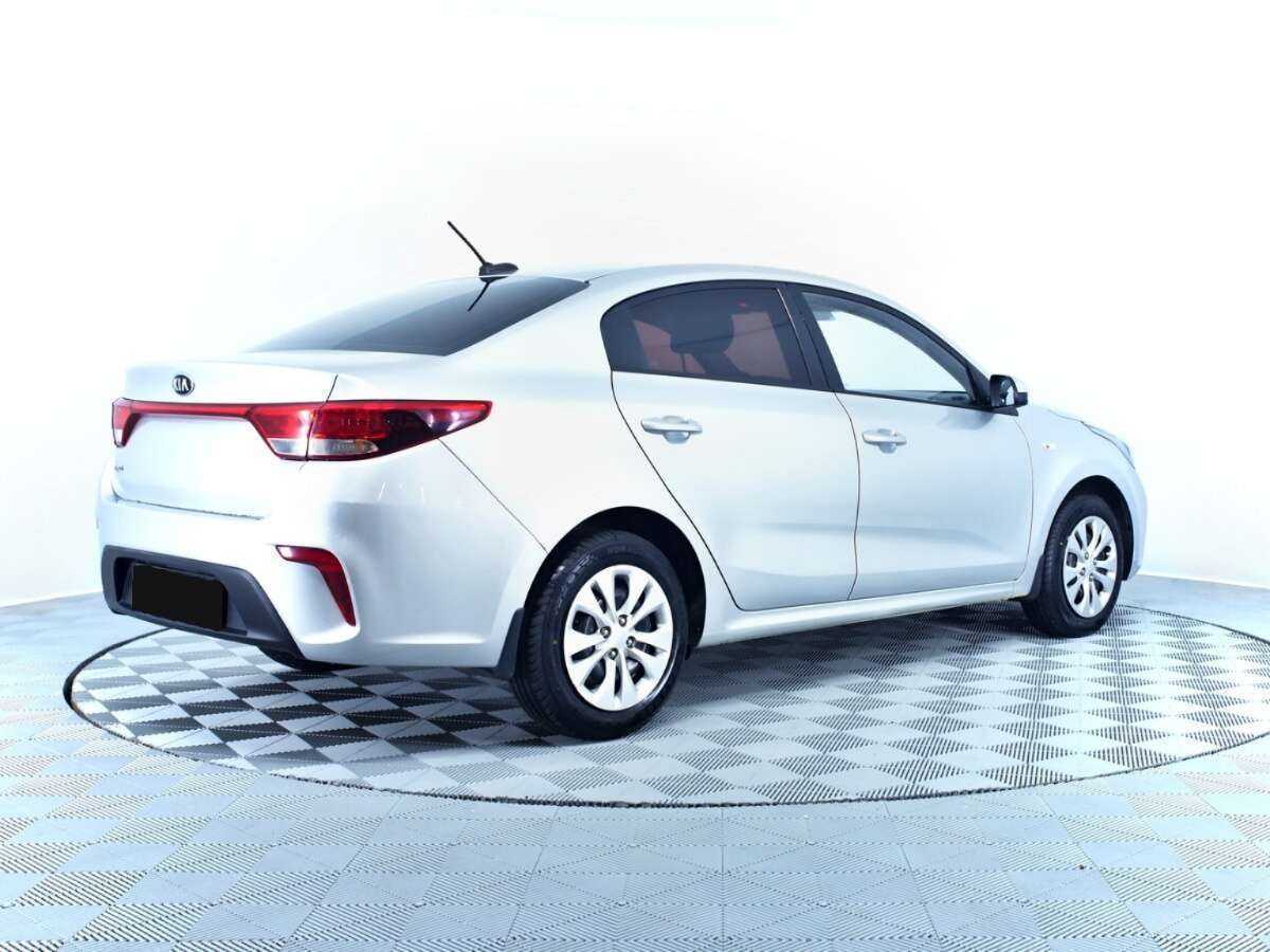 Купить Kia Rio с пробегом. Фото: #4