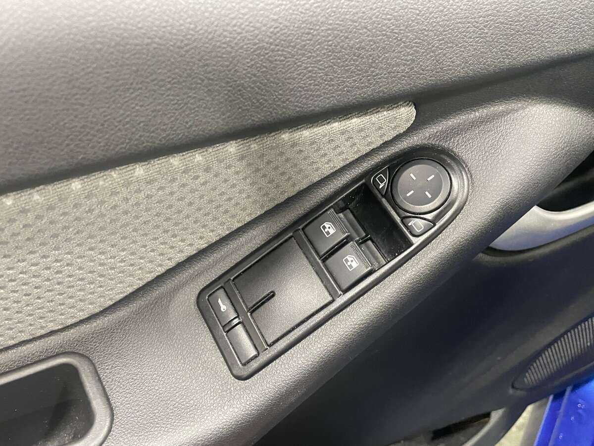 Купить Lada (ВАЗ) Kalina с пробегом. Фото: #10