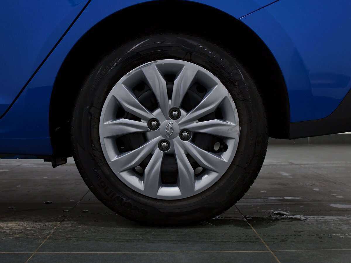 Купить Hyundai Solaris с пробегом. Фото: #5