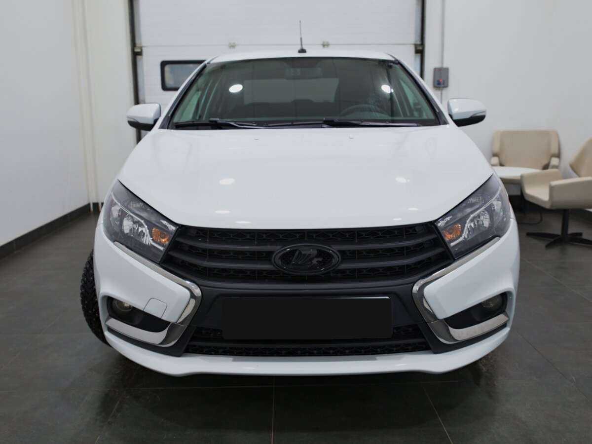Купить Lada (ВАЗ) Vesta с пробегом. Фото: #1