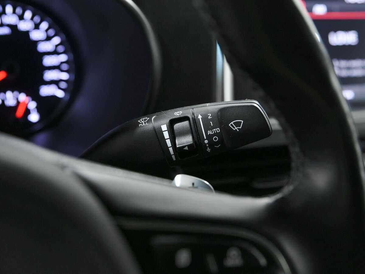 Купить Kia Optima с пробегом. Фото: #10