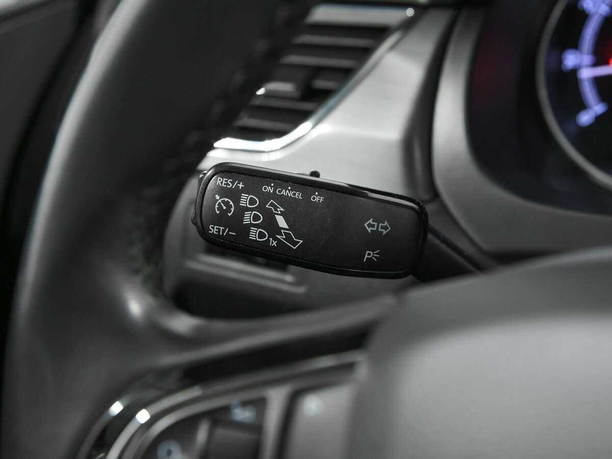 Купить Skoda Rapid с пробегом. Фото: #7