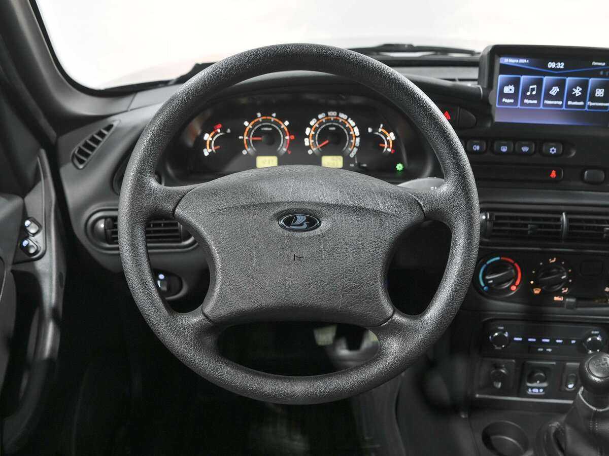 Купить Lada (ВАЗ) Niva с пробегом. Фото: #8