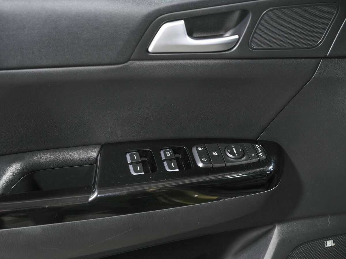 Купить Kia Sportage с пробегом. Фото: #16