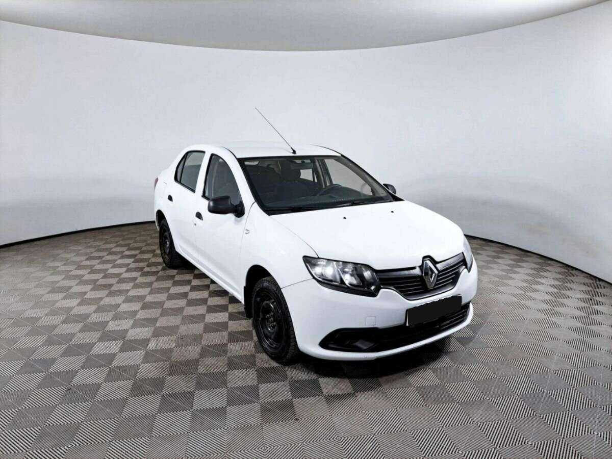 Купить Renault Logan с пробегом. Фото: #2