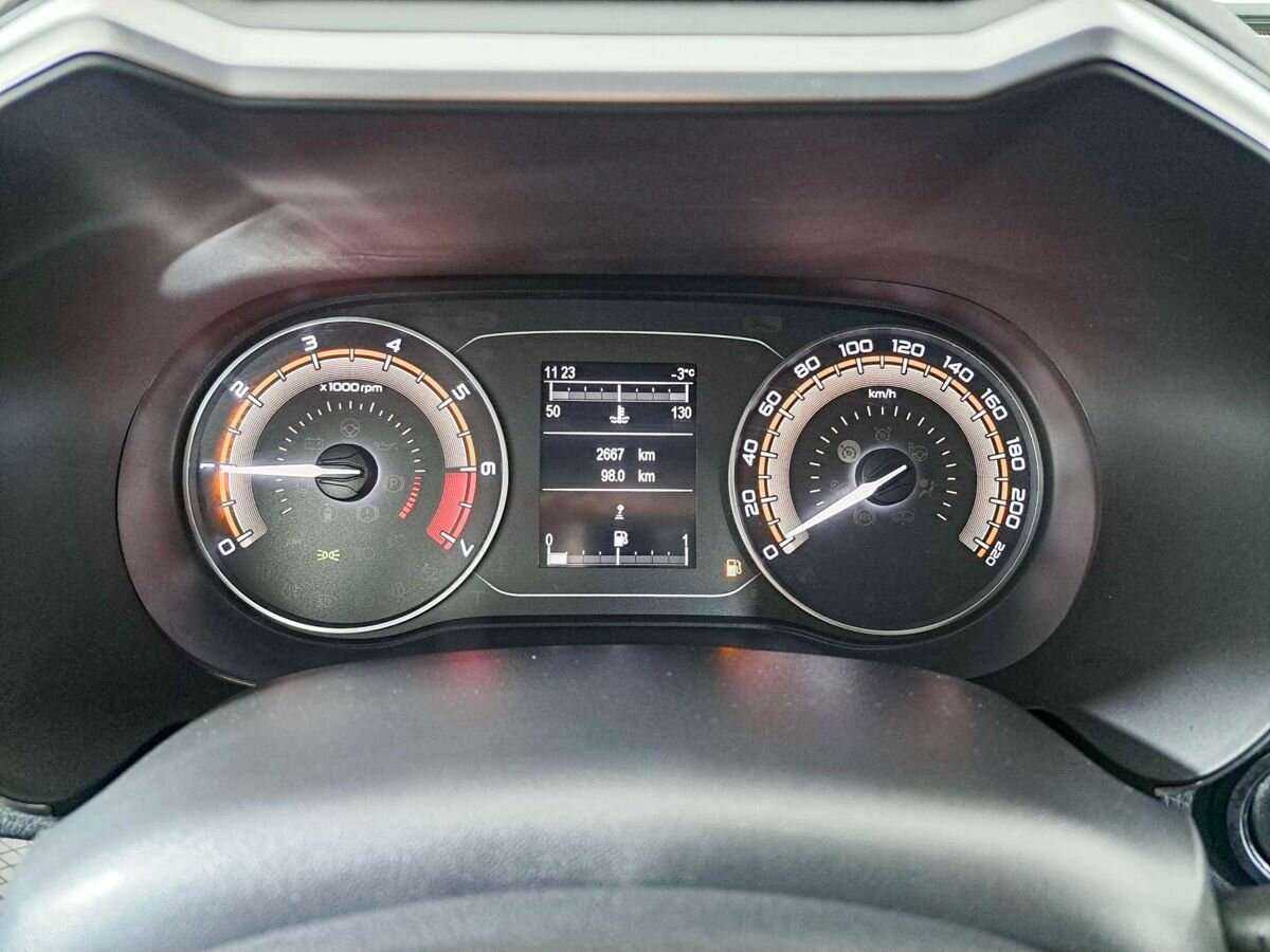 Купить Lada (ВАЗ) Vesta с пробегом. Фото: #12