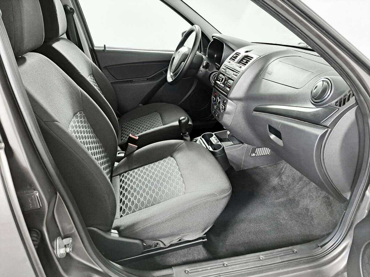 Купить Lada (ВАЗ) Granta с пробегом. Фото: #10