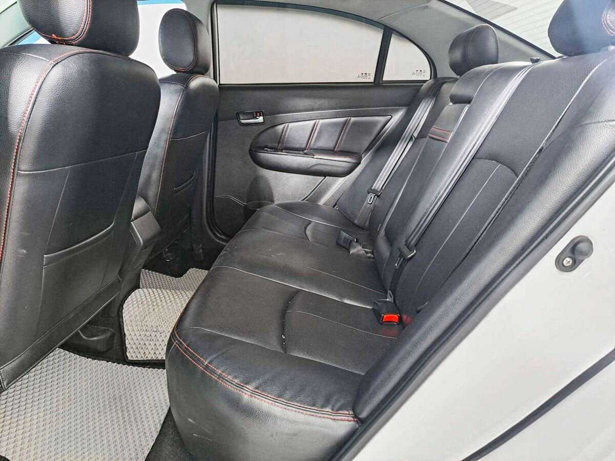 Купить Lifan Solano с пробегом. Фото: #9