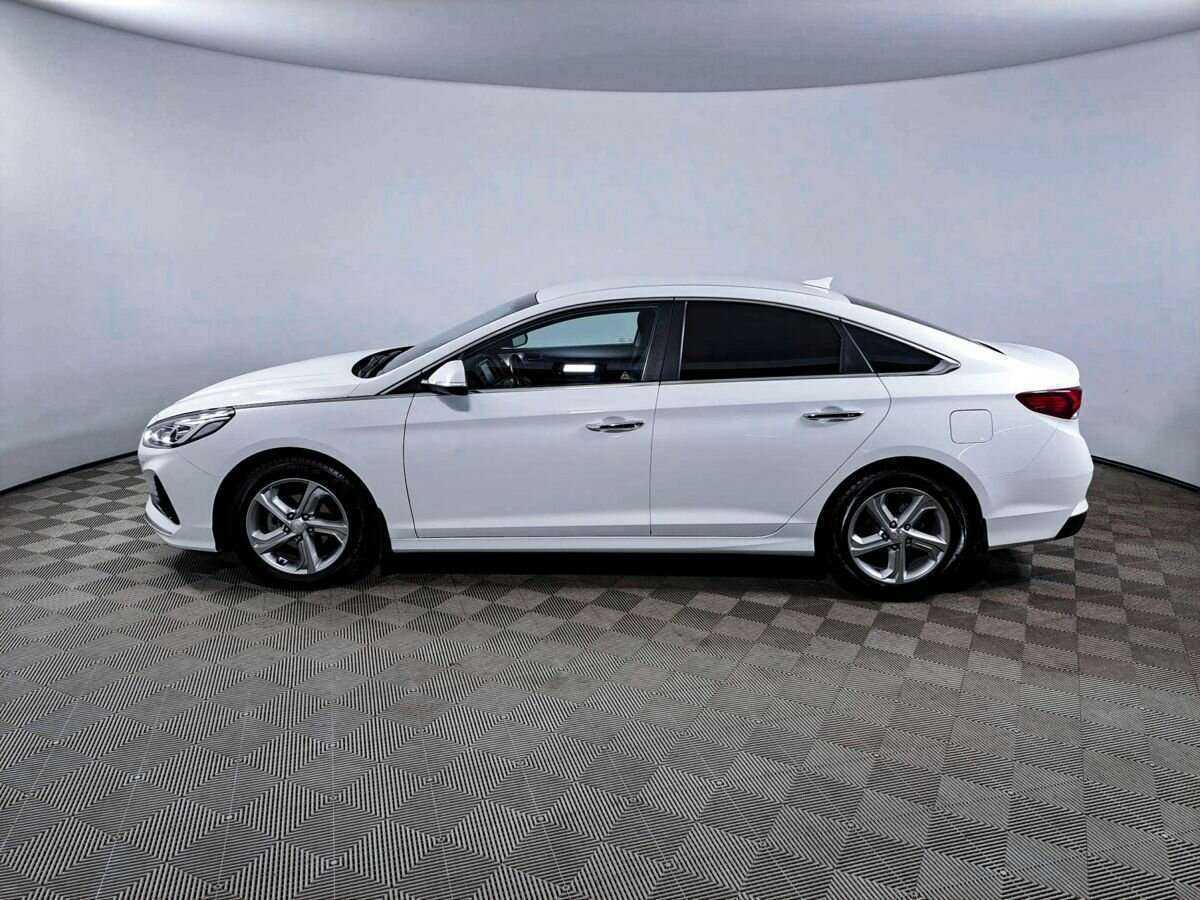 Купить Hyundai Sonata с пробегом. Фото: #7