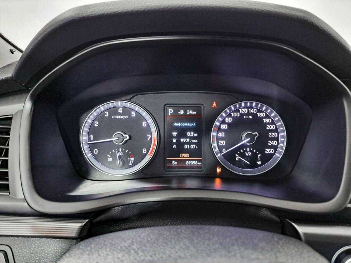 Купить Hyundai Sonata с пробегом. Фото: #10