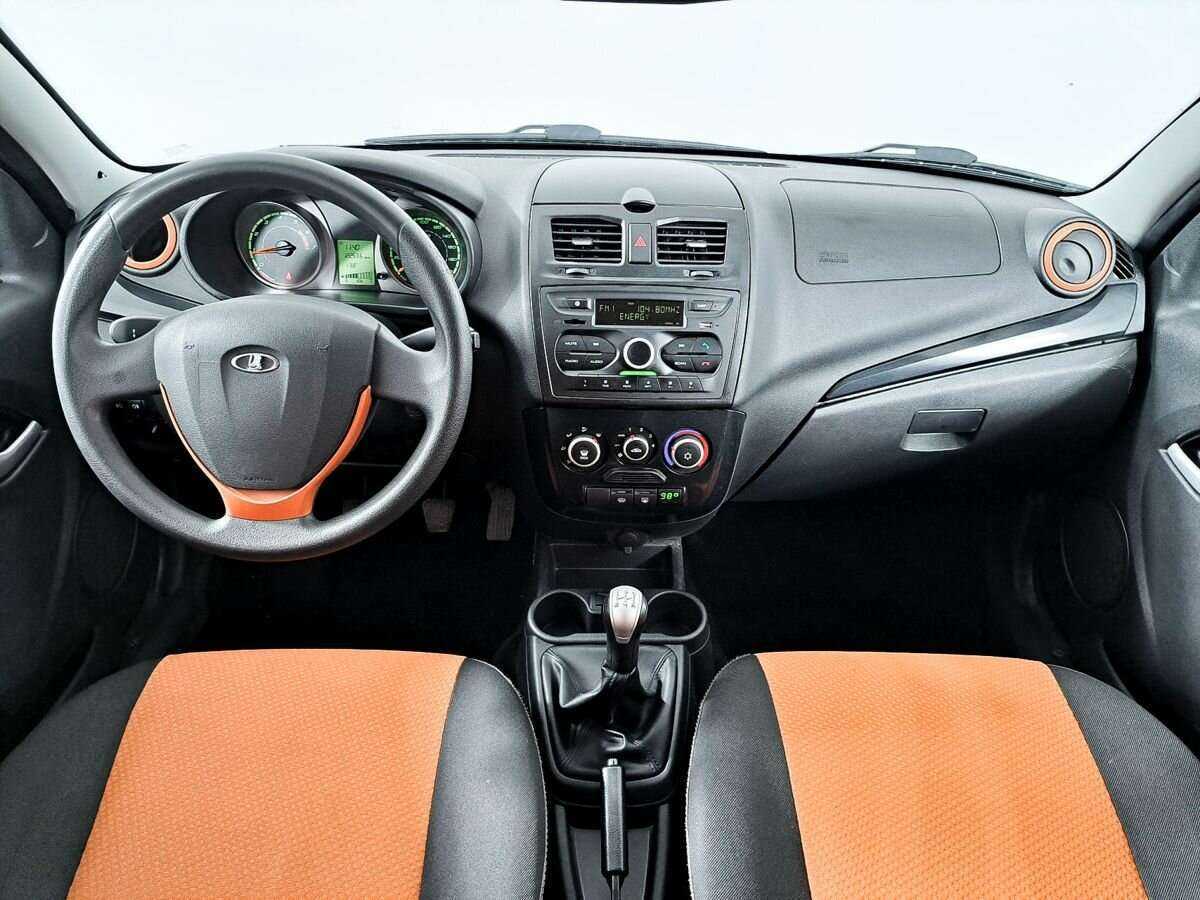 Купить Lada (ВАЗ) Kalina с пробегом. Фото: #11