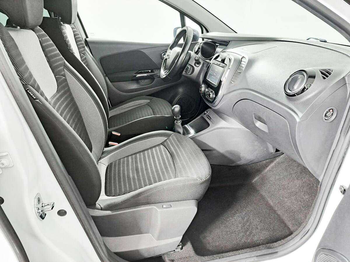 Купить Renault Kaptur с пробегом. Фото: #10
