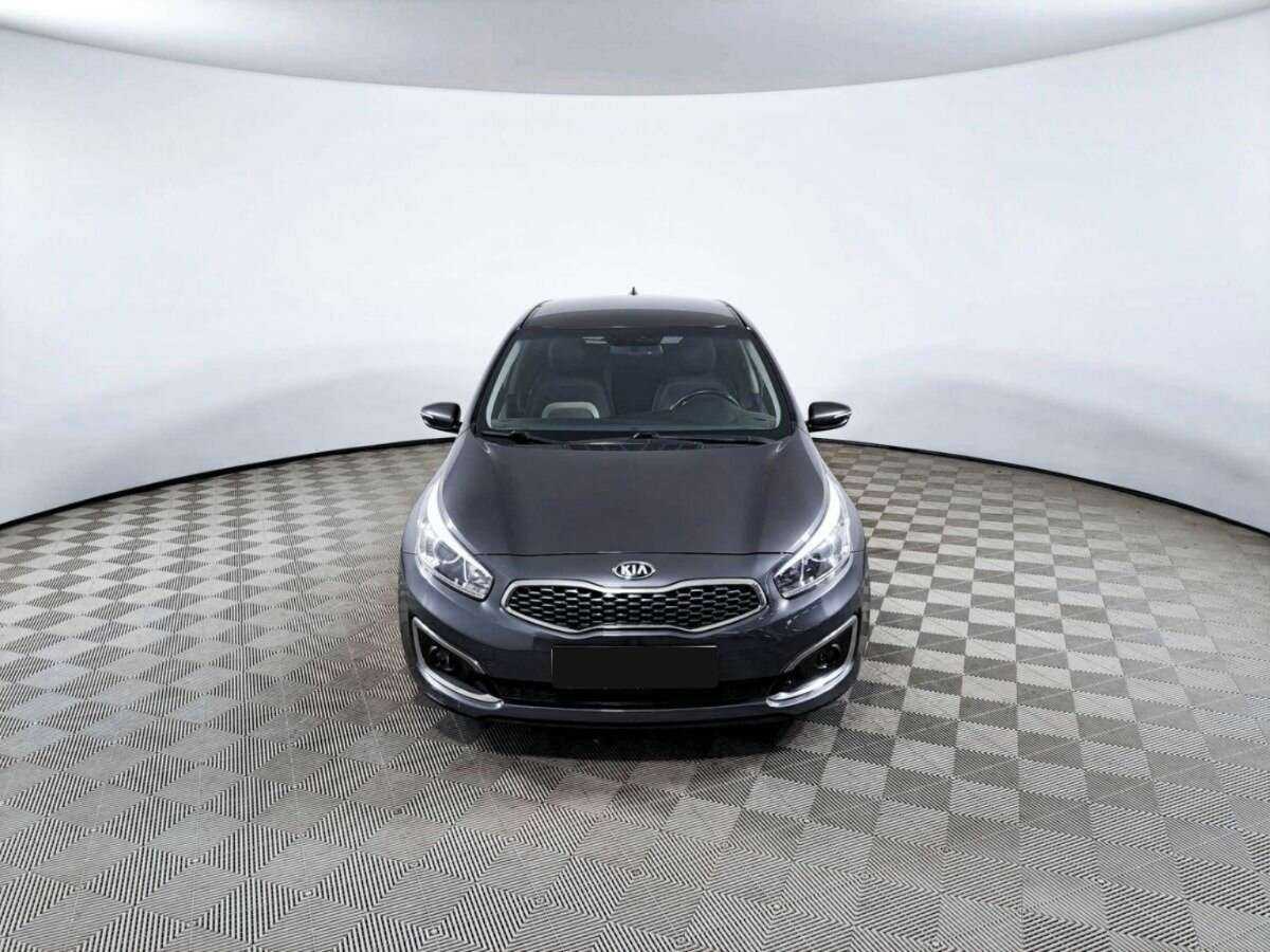 Купить Kia Ceed с пробегом. Фото: #1