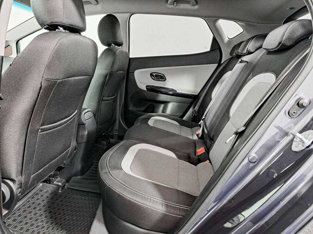 Купить Kia Ceed с пробегом. Фото: #11