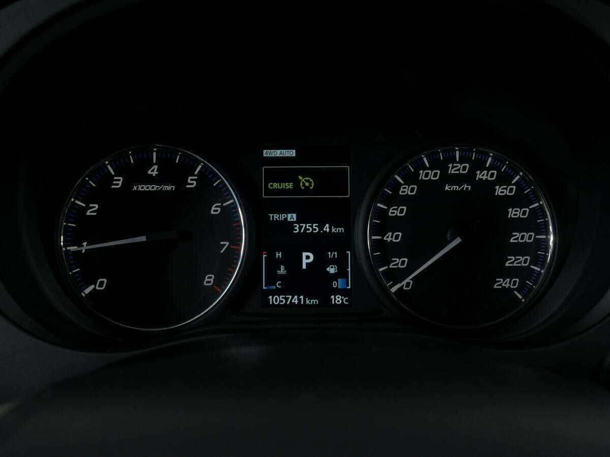 Купить Mitsubishi Outlander с пробегом. Фото: #11