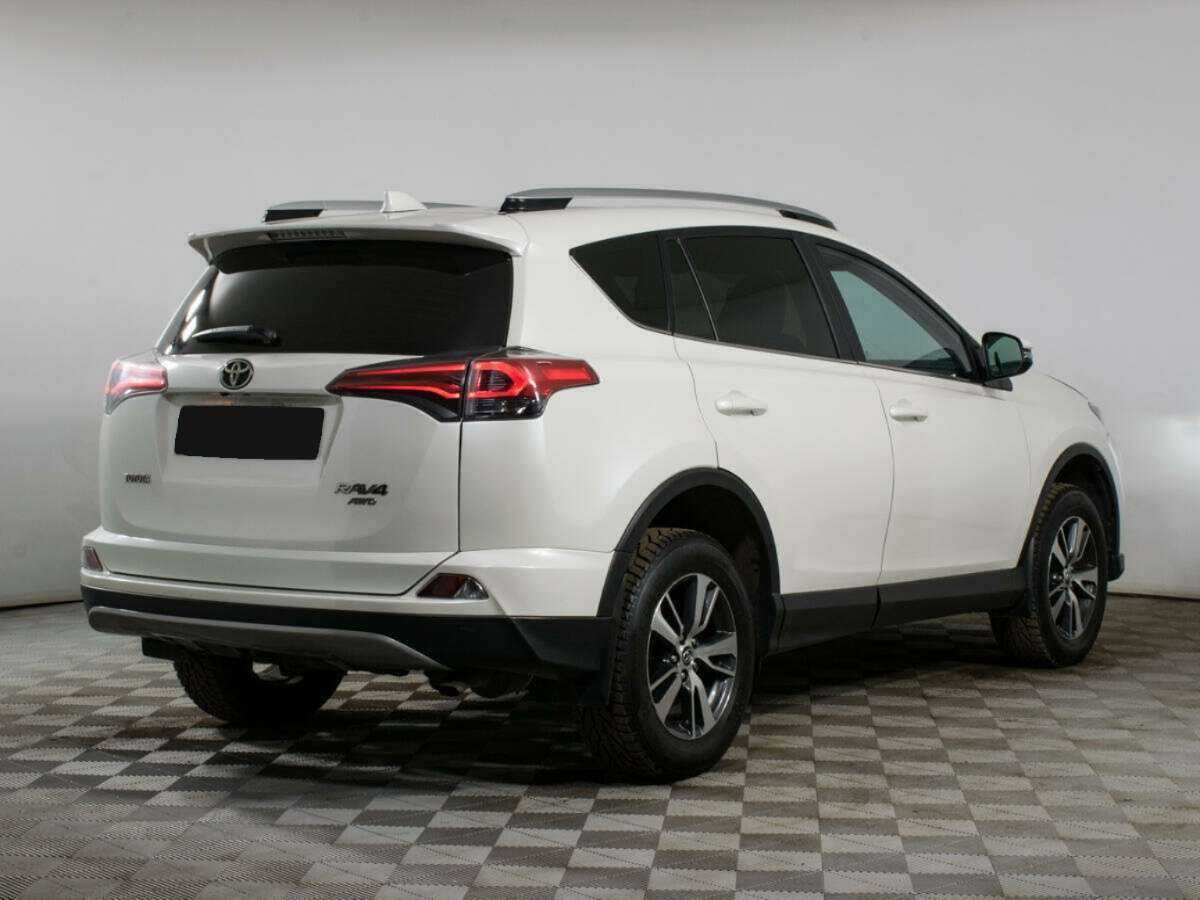 Купить Toyota RAV4 с пробегом. Фото: #4