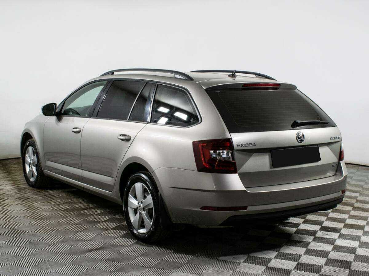 Купить Skoda Octavia с пробегом. Фото: #5