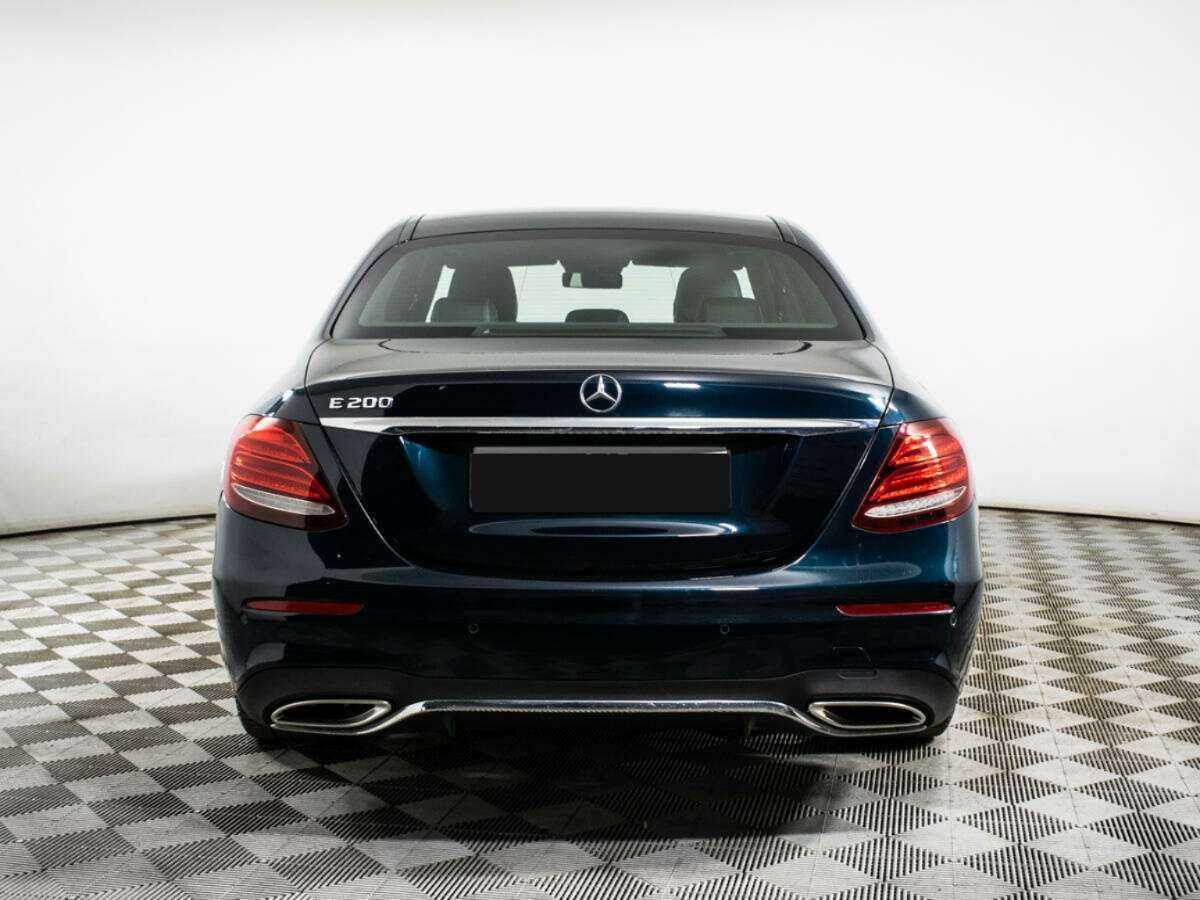 Купить Mercedes-Benz E-Класс с пробегом. Фото: #4