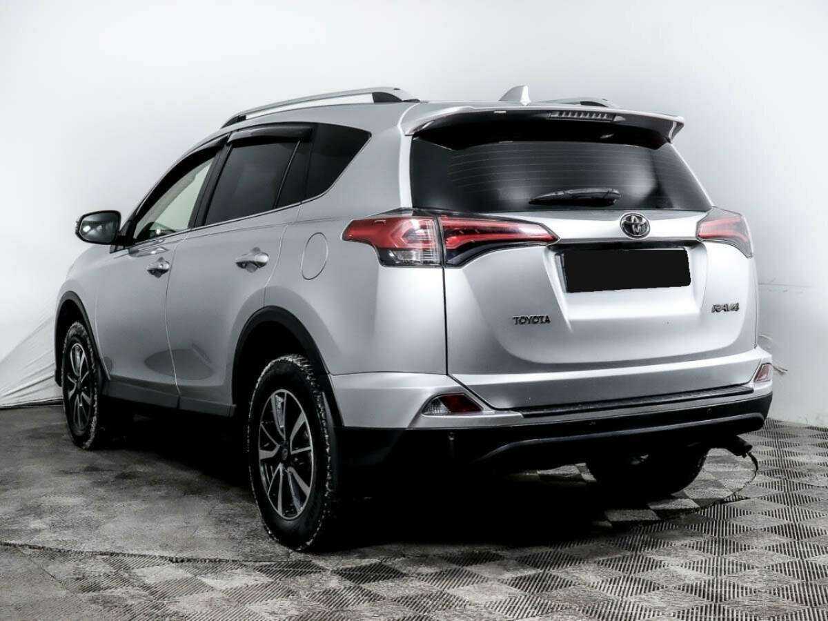 Купить Toyota RAV4 с пробегом. Фото: #5