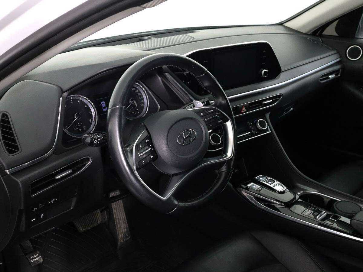 Купить Hyundai Sonata с пробегом. Фото: #7
