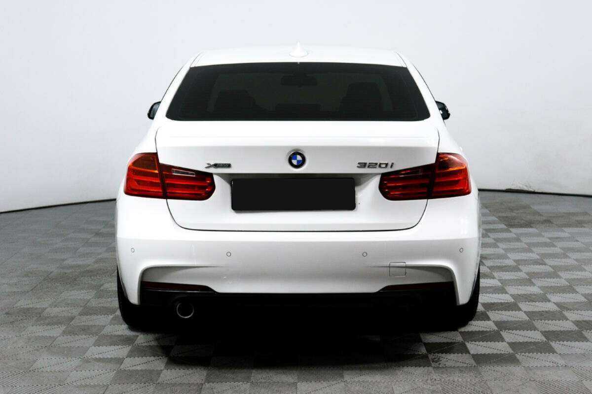 Купить BMW 3 серии с пробегом. Фото: #5