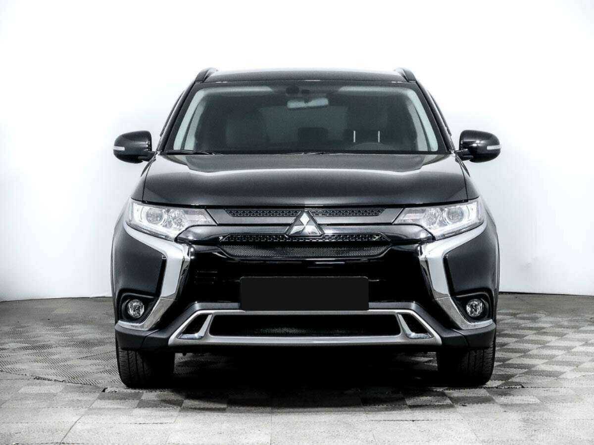Купить Mitsubishi Outlander с пробегом. Фото: #1