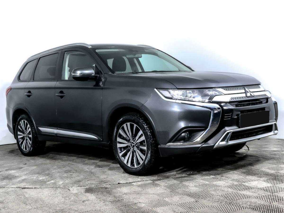 Купить Mitsubishi Outlander с пробегом. Фото: #2