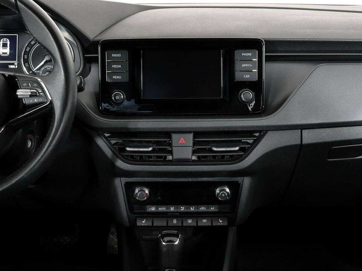 Купить Skoda Rapid с пробегом. Фото: #7