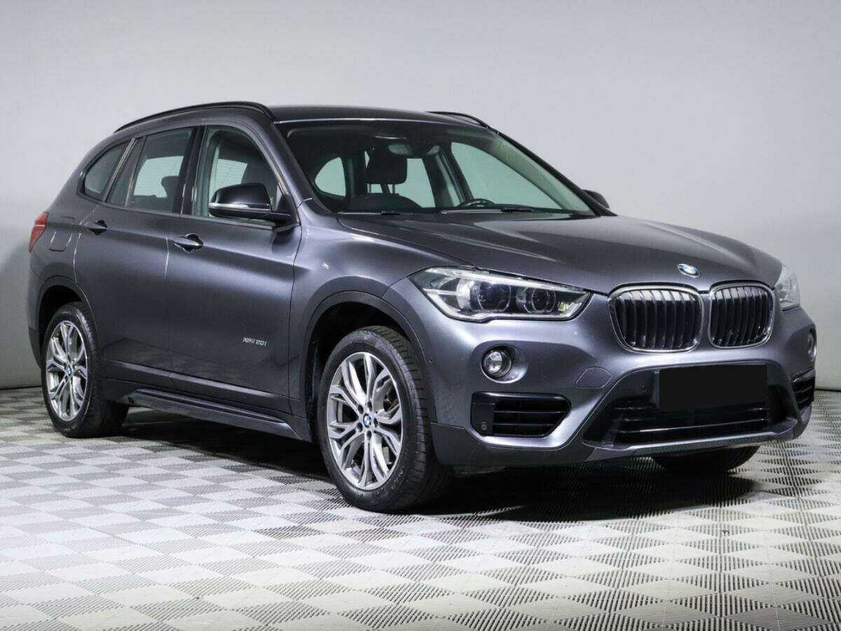 Купить BMW X1 с пробегом. Фото: #2