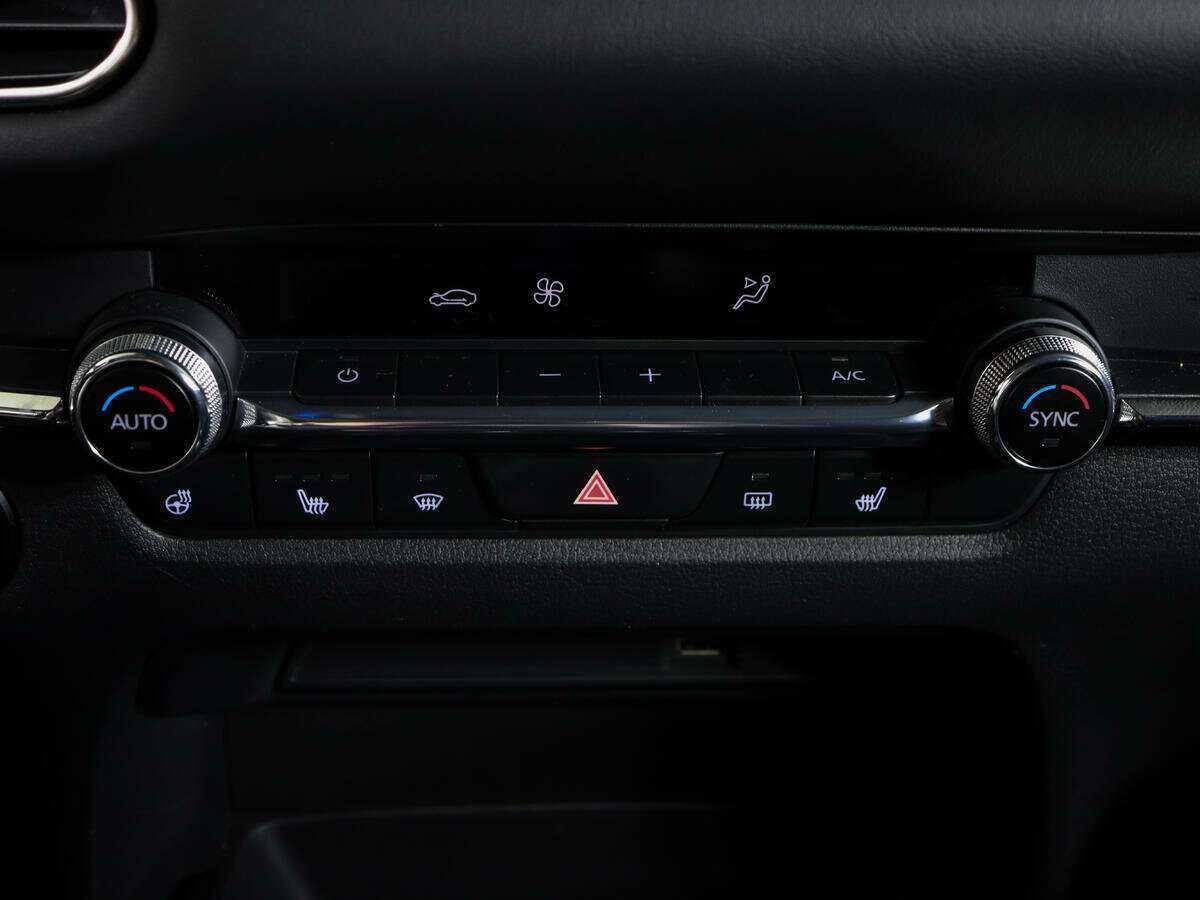 Купить Mazda CX-30 с пробегом. Фото: #20