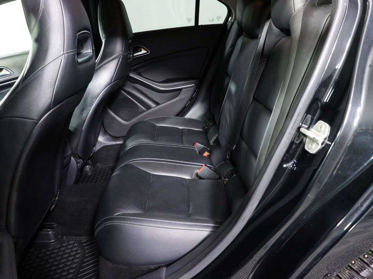 Купить Mercedes-Benz A-Класс с пробегом. Фото: #8