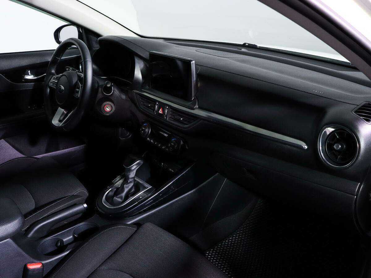 Купить Kia Cerato с пробегом. Фото: #4