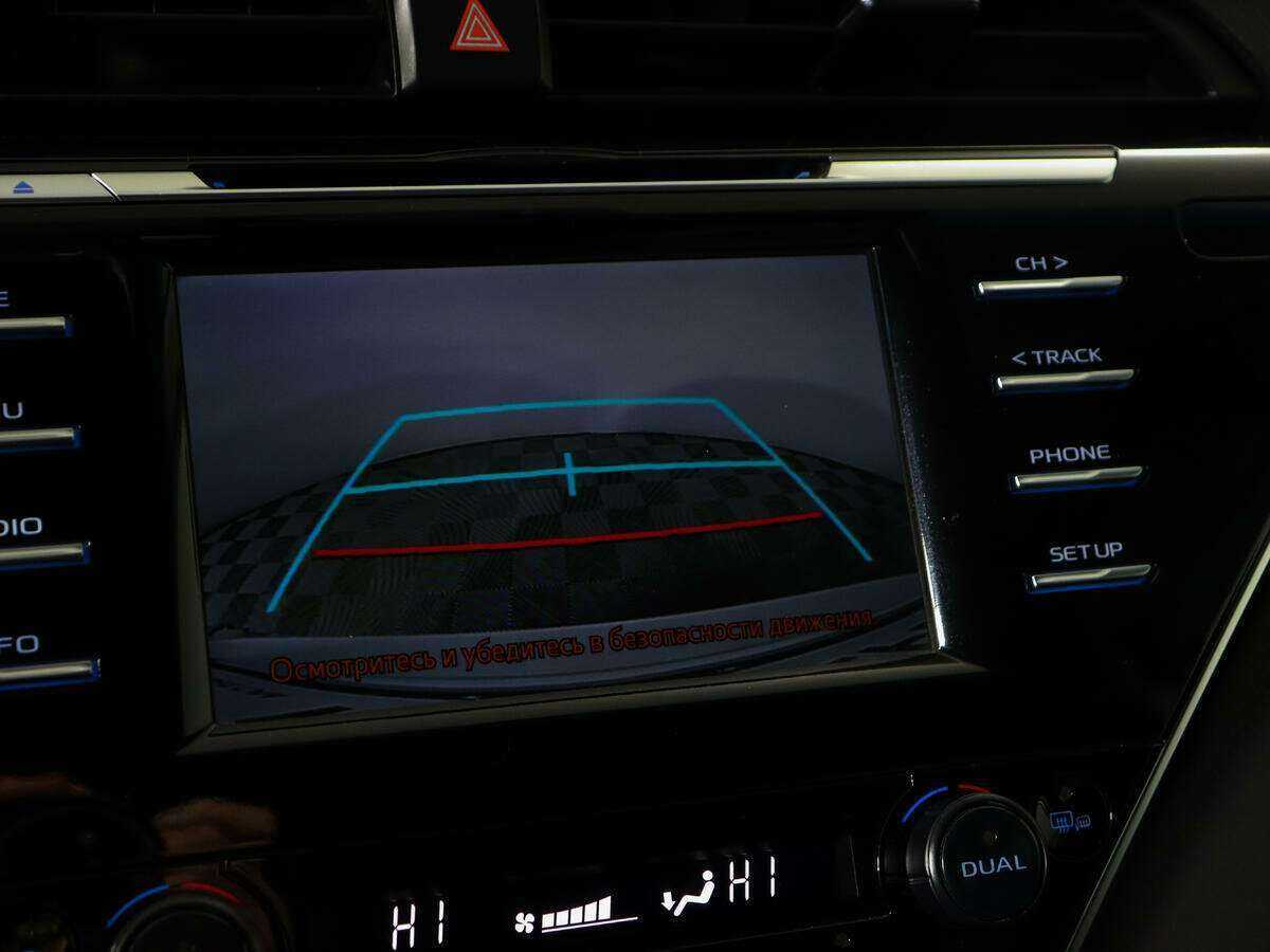 Купить Toyota Camry с пробегом. Фото: #12