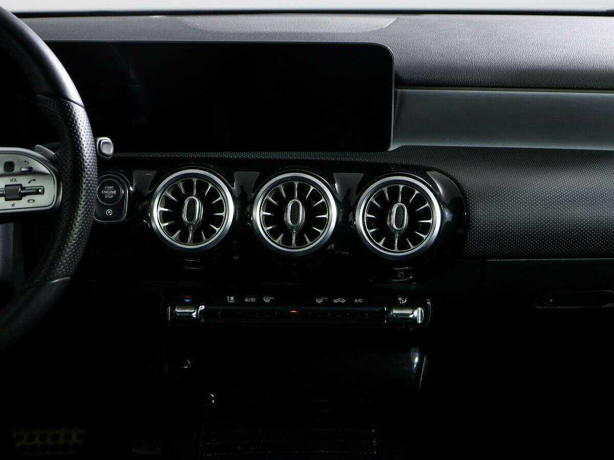 Купить Mercedes-Benz A-Класс с пробегом. Фото: #12